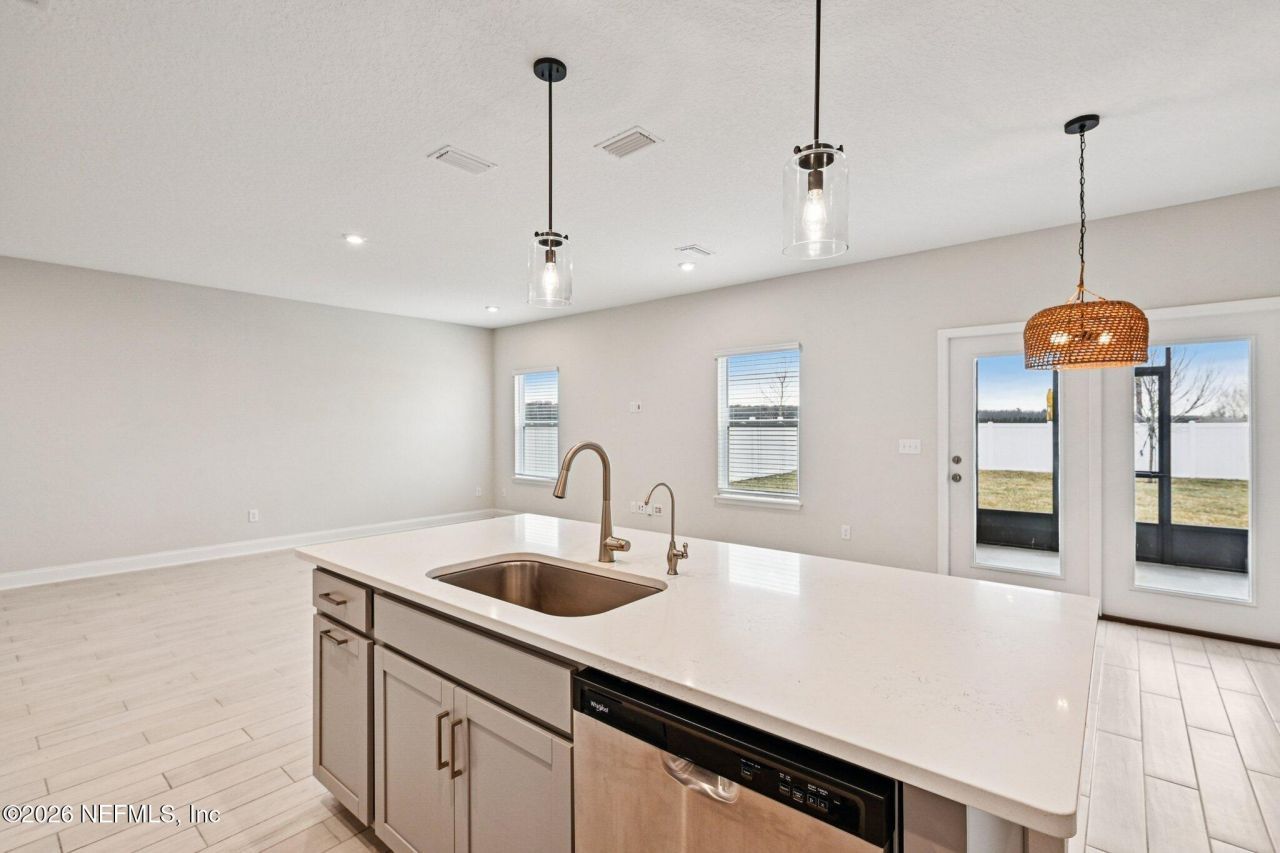 13019 Holsinger Boulevard, Jacksonville, FL 32256 Photo