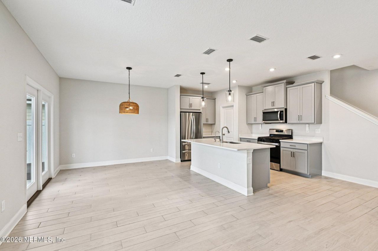 13019 Holsinger Boulevard, Jacksonville, FL 32256 Photo