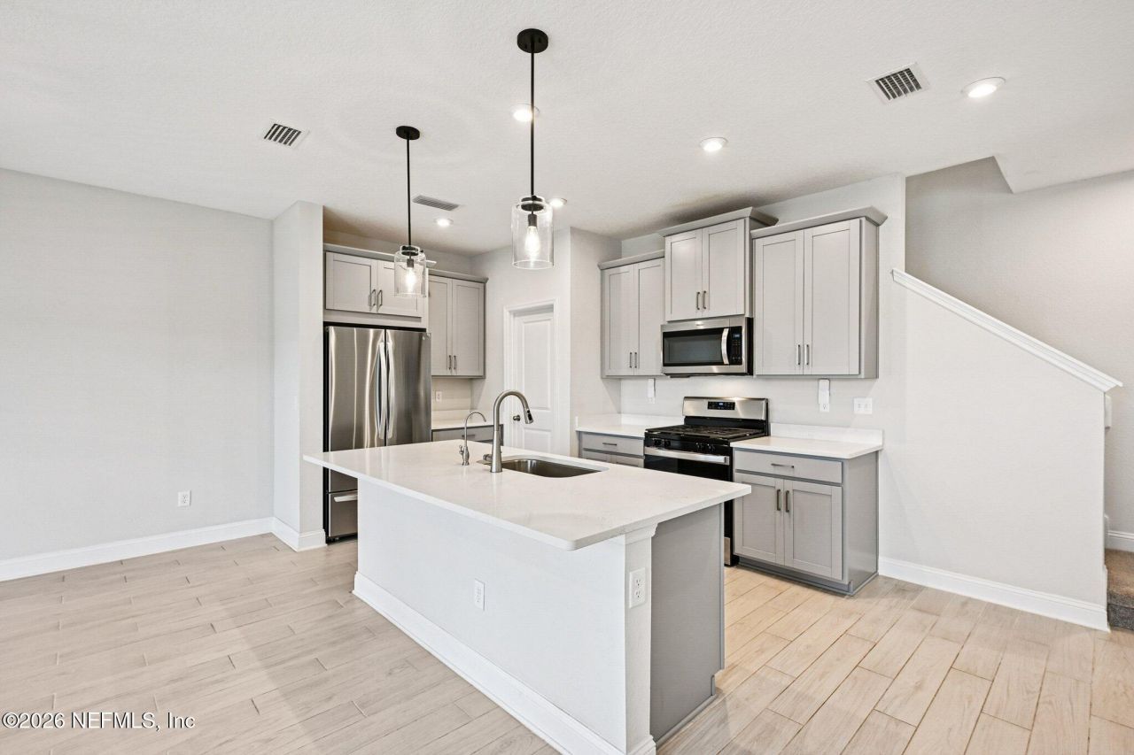 13019 Holsinger Boulevard, Jacksonville, FL 32256 Photo