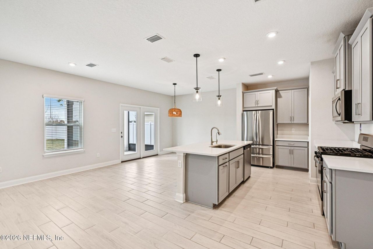 13019 Holsinger Boulevard, Jacksonville, FL 32256 Photo