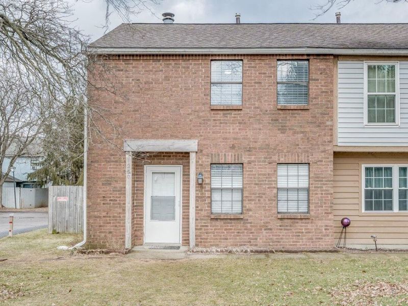 277 Cross Country Drive S, Unit A, Westerville, OH 43081 Photo 1