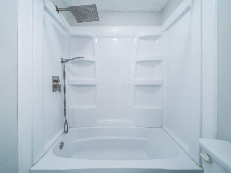 277 Cross Country Drive S, Unit A, Westerville, OH 43081 Photo 14