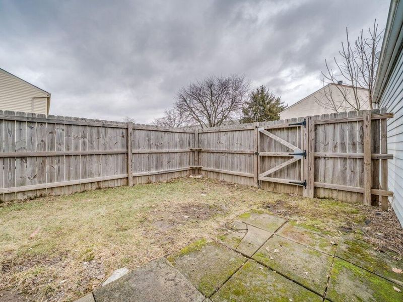 277 Cross Country Drive S, Unit A, Westerville, OH 43081 Photo 23