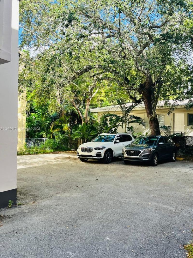 217 Calabria Ave, Unit 217, Coral Gables, FL 33134 Photo