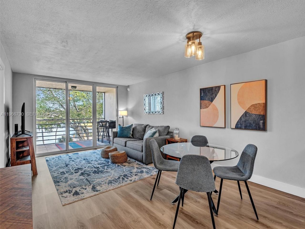 9340 Lagoon Pl, Unit 303, Davie, FL 33324 Photo