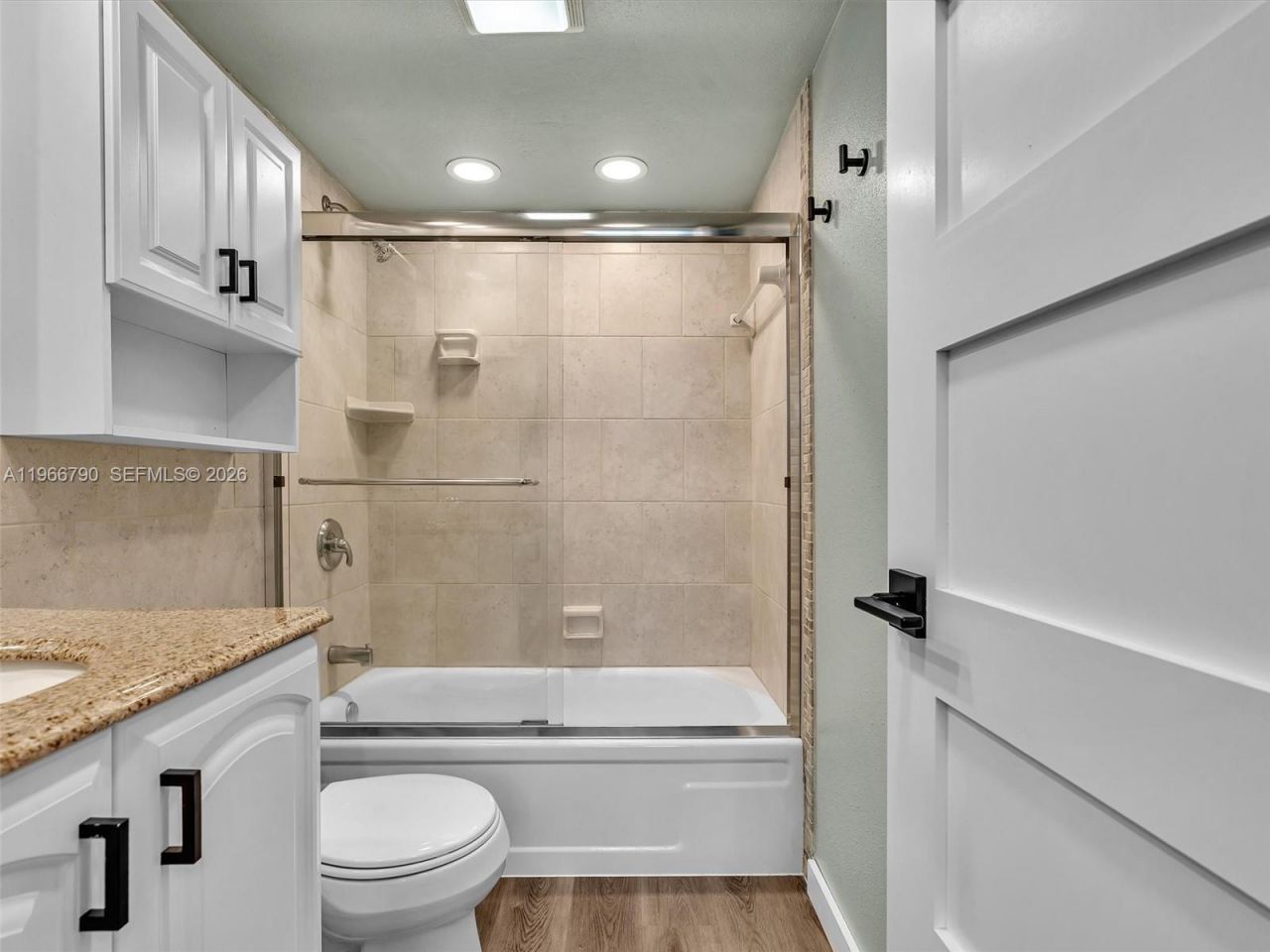 9340 Lagoon Pl, Unit 303, Davie, FL 33324 Photo