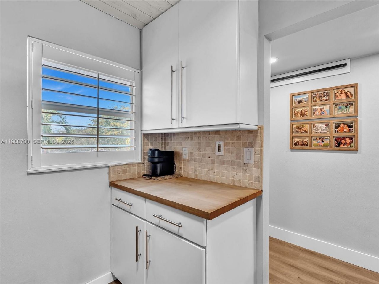 9340 Lagoon Pl, Unit 303, Davie, FL 33324 Photo