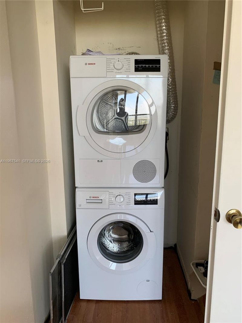 780 NE 69th St , Unit 2504, Miami, FL 33138 Photo