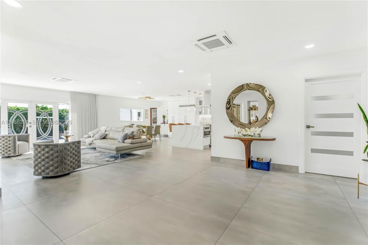 500 94th St , Surfside, FL 33154 Photo