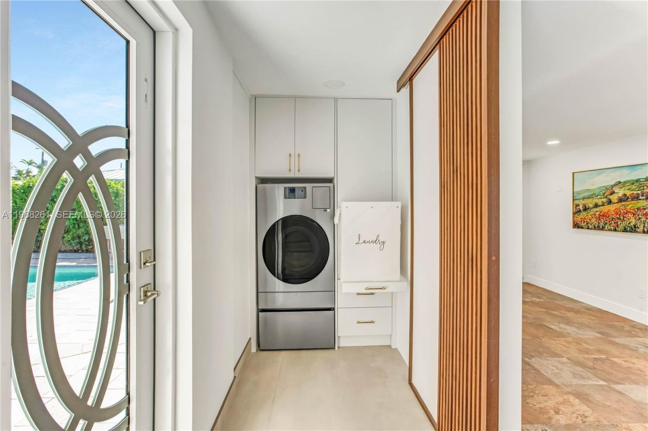 500 94th St , Surfside, FL 33154 Photo