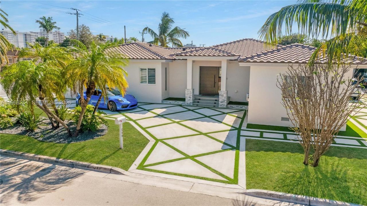 500 94th St , Surfside, FL 33154 Photo