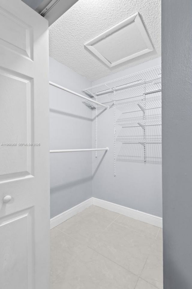 6910 NW 166th Ter, Unit 1201, Miami Lakes, FL 33014 Photo