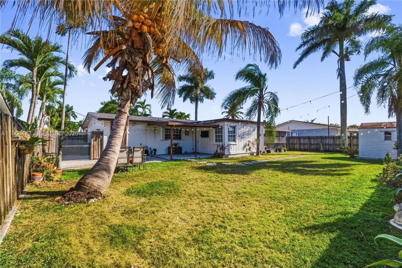 13100 SW 83rd St, Miami, FL 33183 Photo