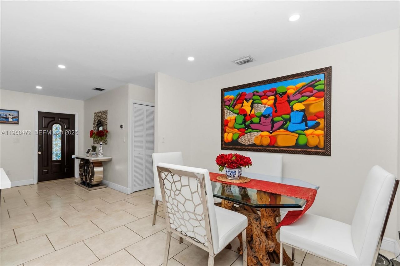 13100 SW 83rd St, Miami, FL 33183 Photo