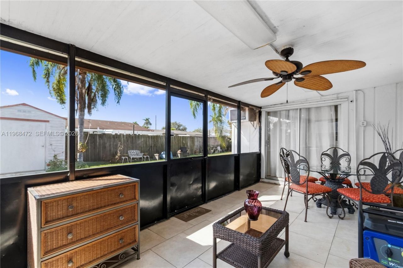 13100 SW 83rd St, Miami, FL 33183 Photo