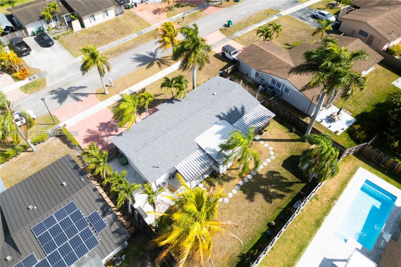 13100 SW 83rd St, Miami, FL 33183 Photo