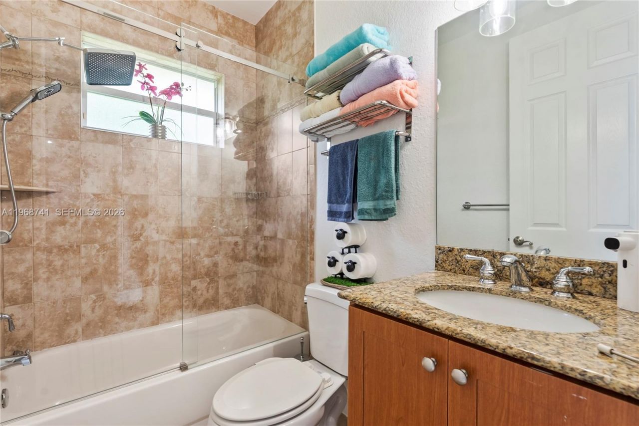 8346 SW 51st St, Davie, FL 33328 Photo