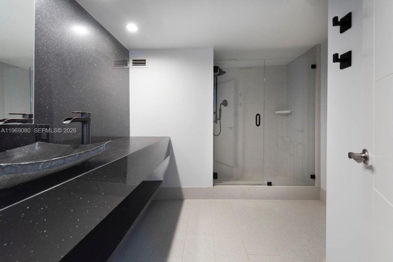 333 Sunset Dr, Unit 804, Fort Lauderdale, FL 33301 Photo