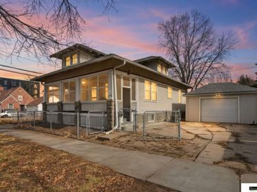1126 S 13th Street, Lincoln, NE 68502