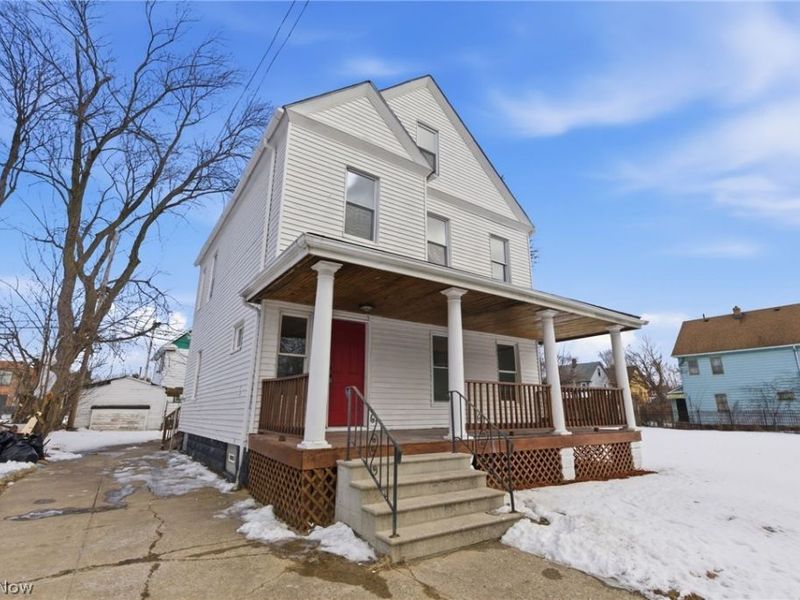 10525 Elk Avenue, Cleveland, OH 44108 Photo 33