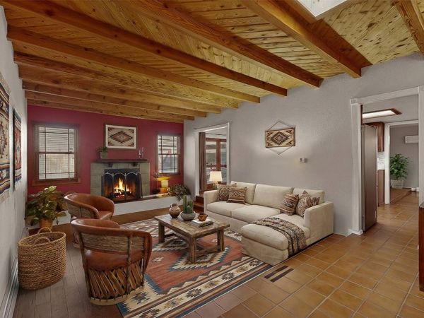 916 Calle Carmilita, Santa Fe, NM 87505