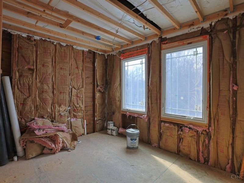 527 Glenwood Avenue, Cincinnati, OH 45229 Photo 9