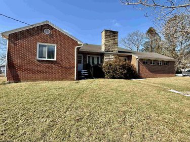 38 Koons Run Road, Fairmont, WV 26554