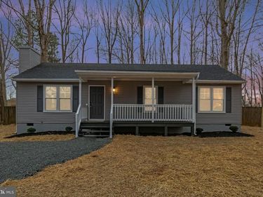 18 CRESTHILL COURT, RUTHER GLEN, VA 22546