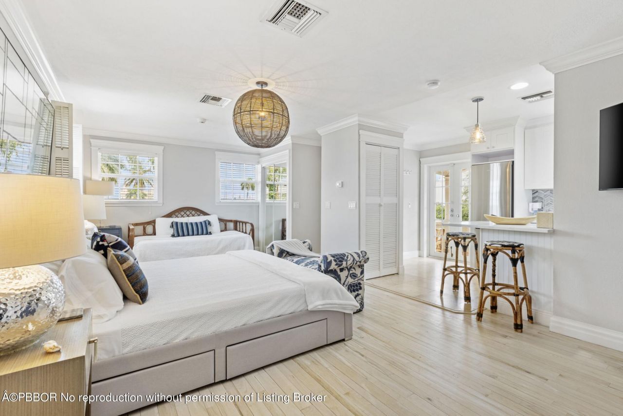 223 8th Street, West Palm Beach, FL 33401 Photo