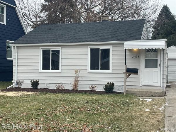 27124 Vance Street, Madison Heights, MI 48071