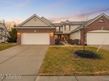 4668 Summer Ridge Drive, Genoa Twp, MI 48843