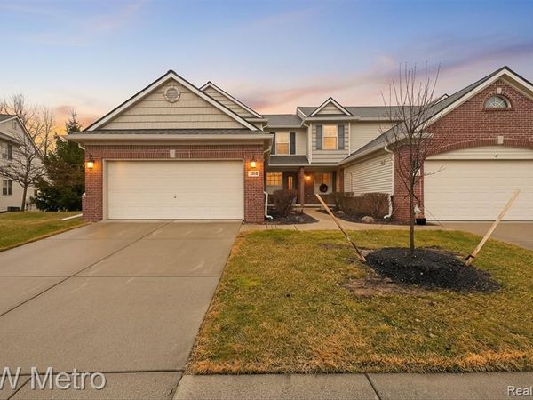 4668 Summer Ridge Drive, Genoa Twp, MI 48843