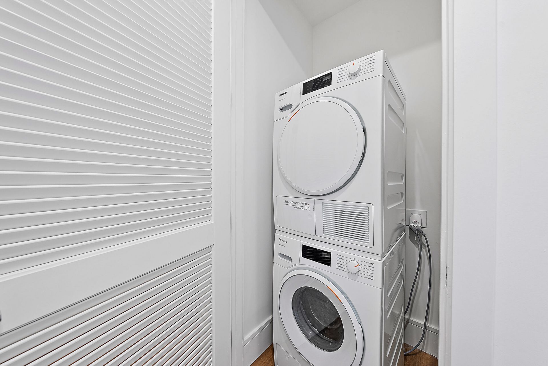 220 Lake Shore Drive, Unit N-1521, Lake Park, FL 33403 Photo