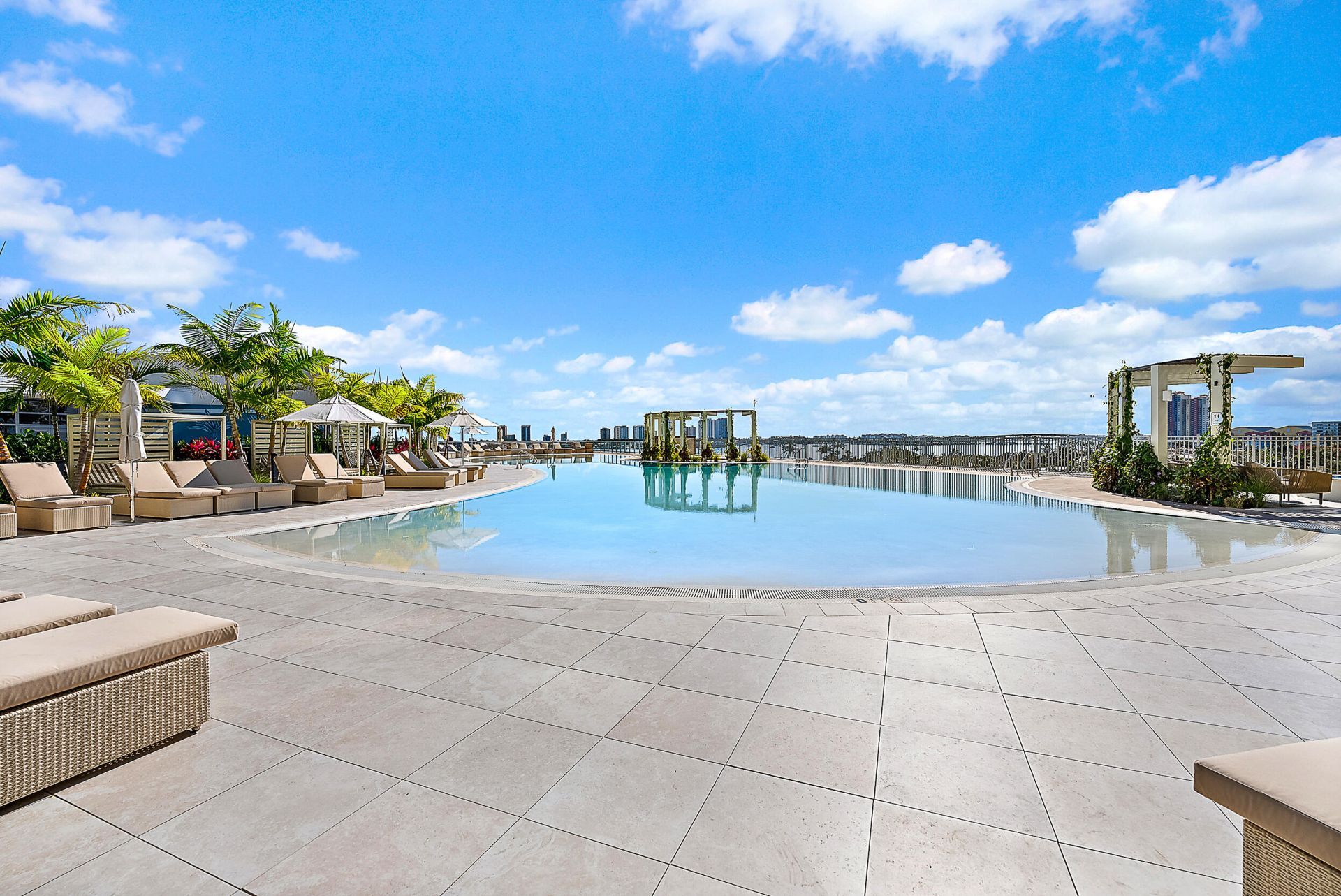 220 Lake Shore Drive, Unit N-1521, Lake Park, FL 33403 Photo