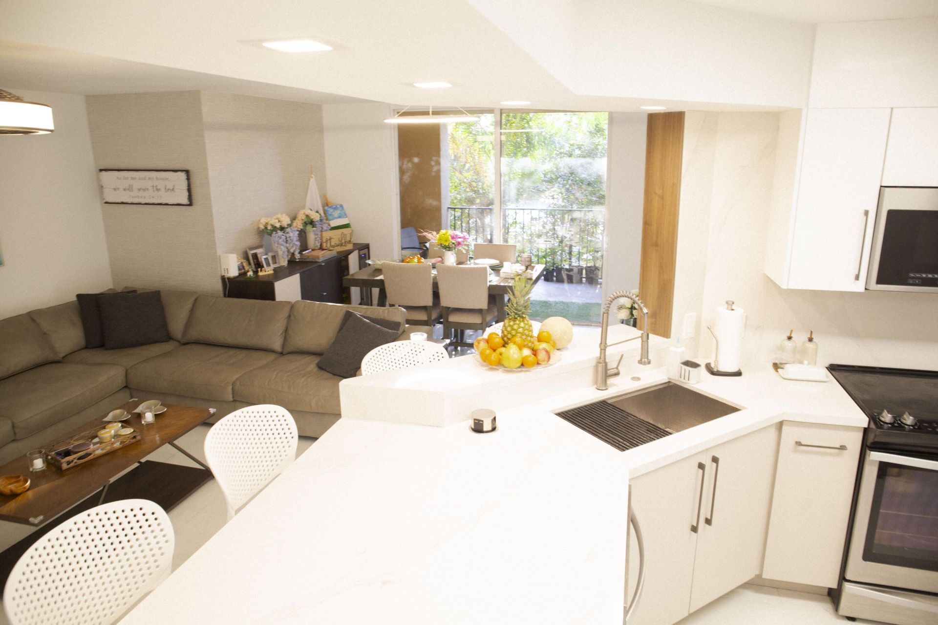 800 Scotia Drive, Unit 203, Hypoluxo, FL 33462 Photo