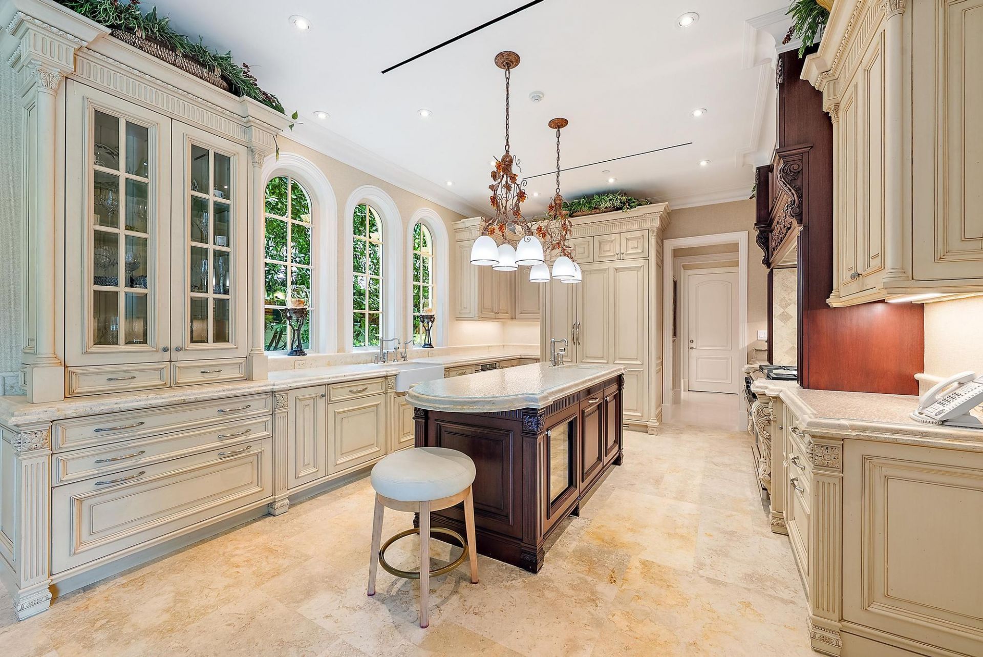 115 Gulfstream Road, Palm Beach, FL 33480 Photo