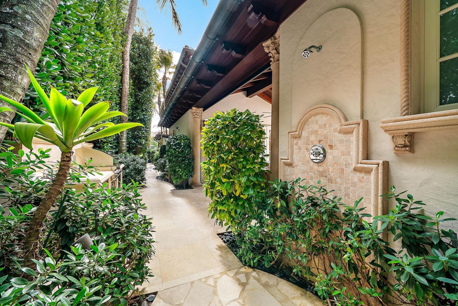 115 Gulfstream Road, Palm Beach, FL 33480 Photo