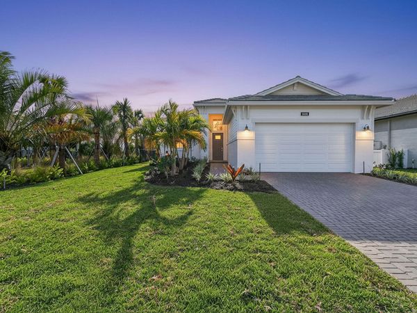 9694 Saint Germain Drive, Palm Beach Gardens, FL 33412
