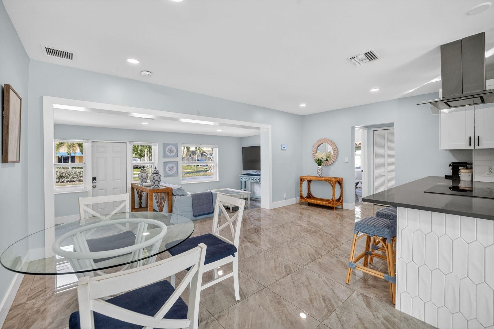 412 SW 11th Ct, Fort Lauderdale, FL 33315 Photo