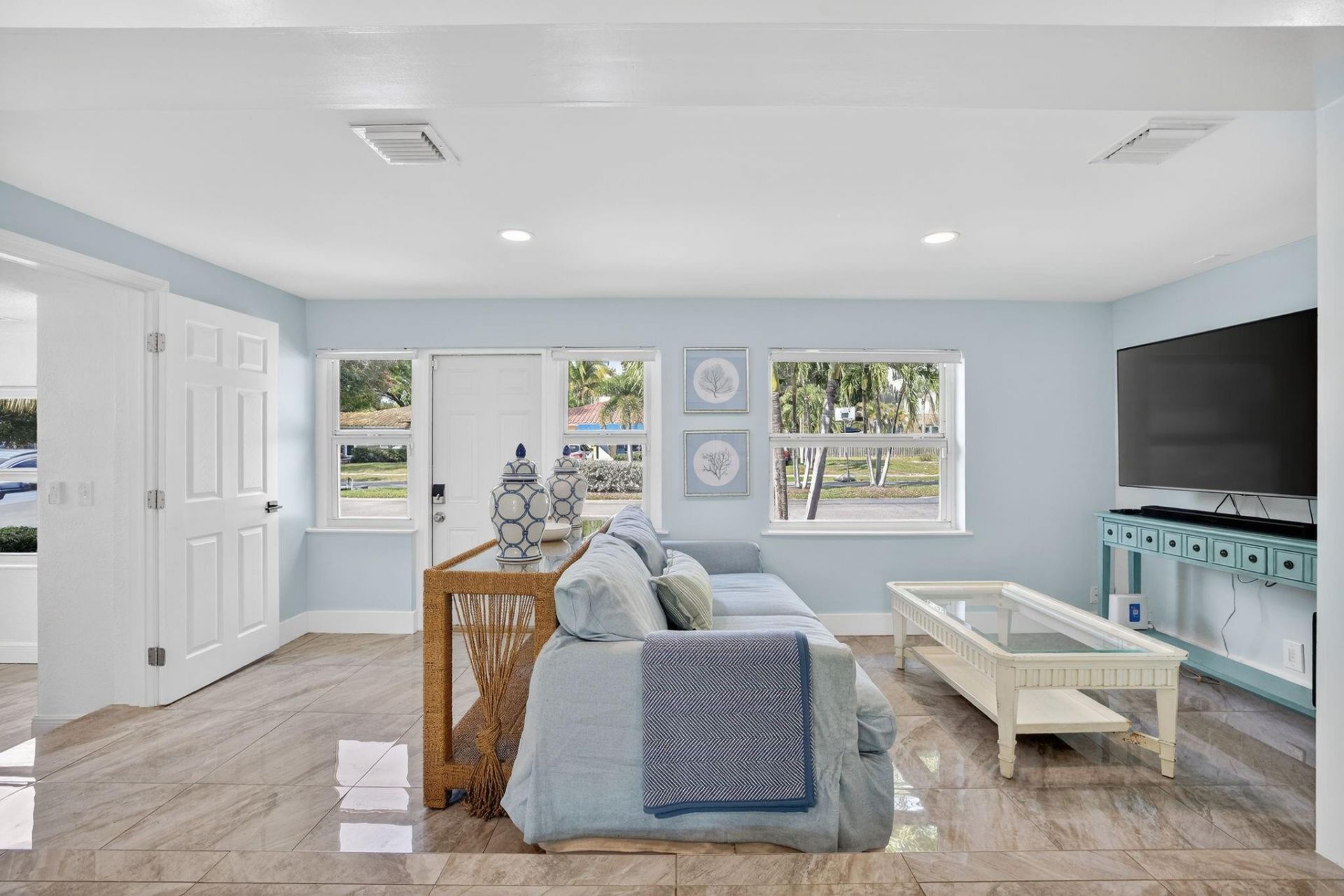 412 SW 11th Ct, Fort Lauderdale, FL 33315 Photo