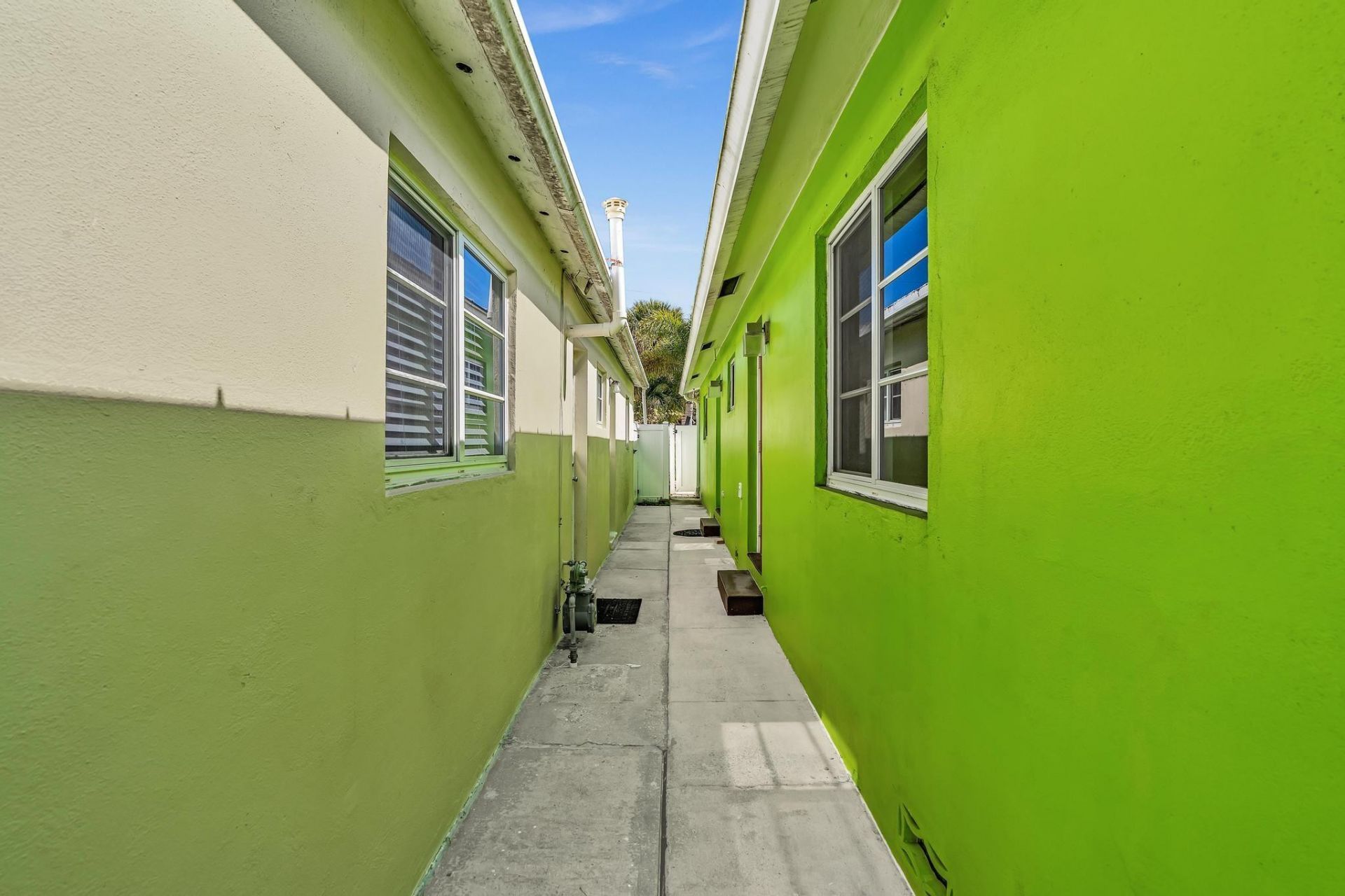 408 N J St, Lake Worth Beach, FL 33460 Photo