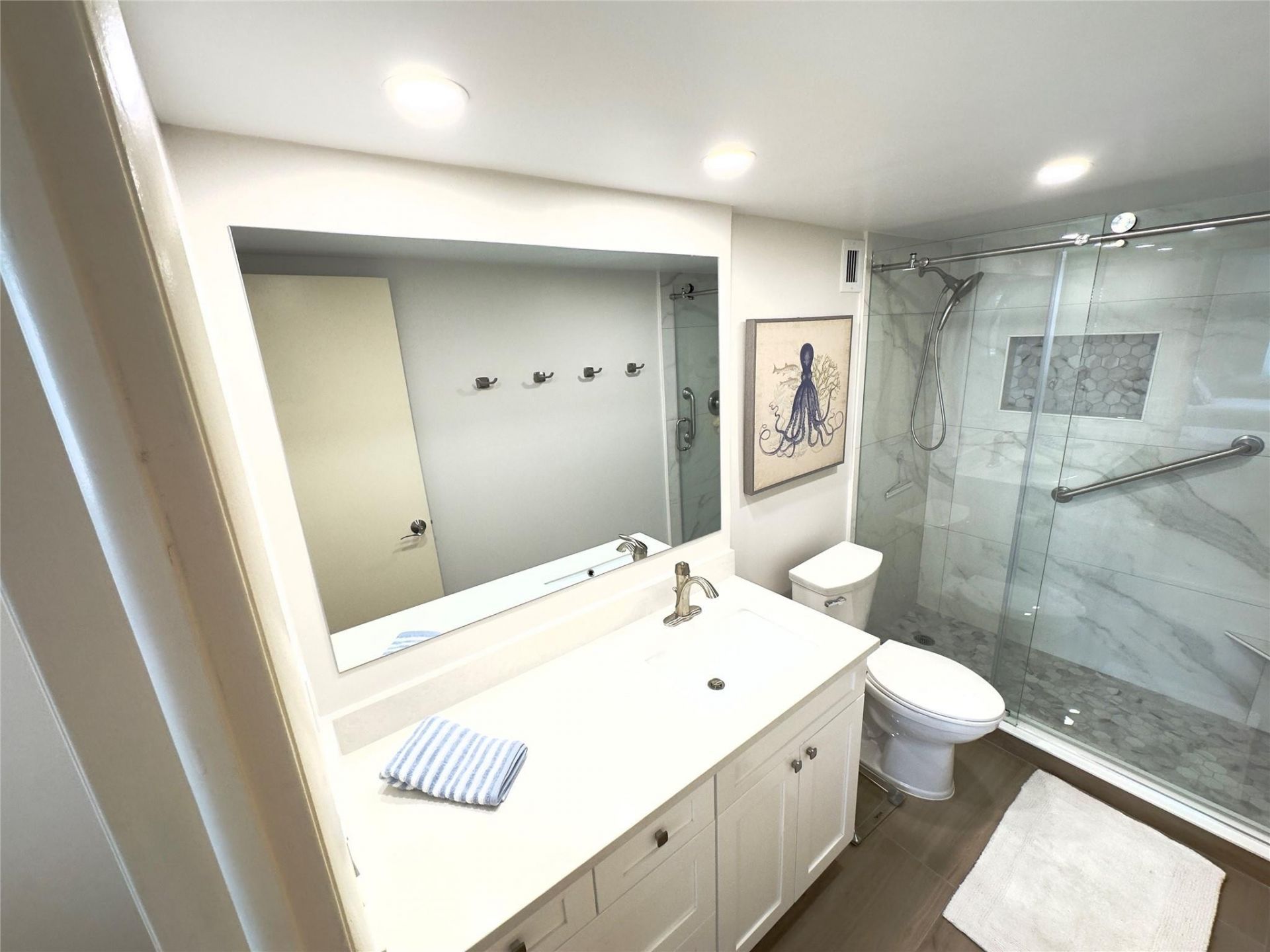 1 Las Olas Circle, Unit 513, Fort Lauderdale, FL 33316 Photo