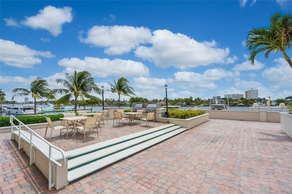 1 Las Olas Circle, Unit 513, Fort Lauderdale, FL 33316 Photo