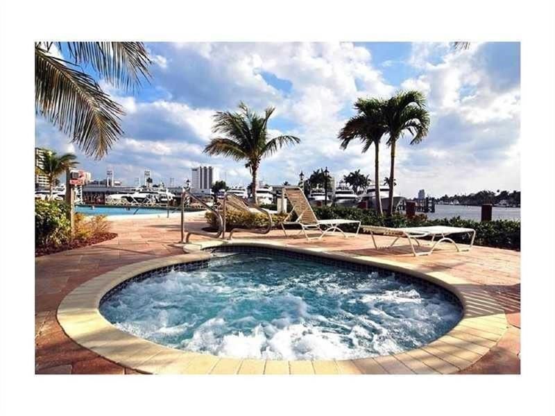1 Las Olas Circle, Unit 513, Fort Lauderdale, FL 33316 Photo