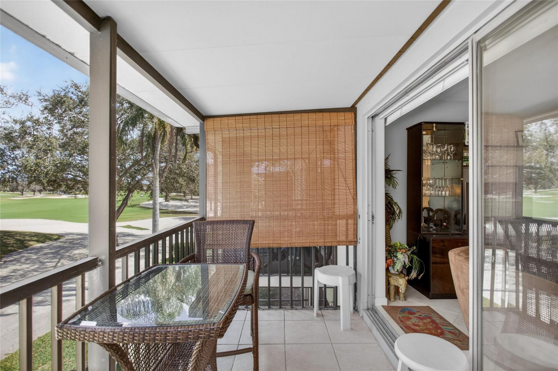 9001 Jacaranda Lane, Unit 201, Plantation, FL 33324 Photo