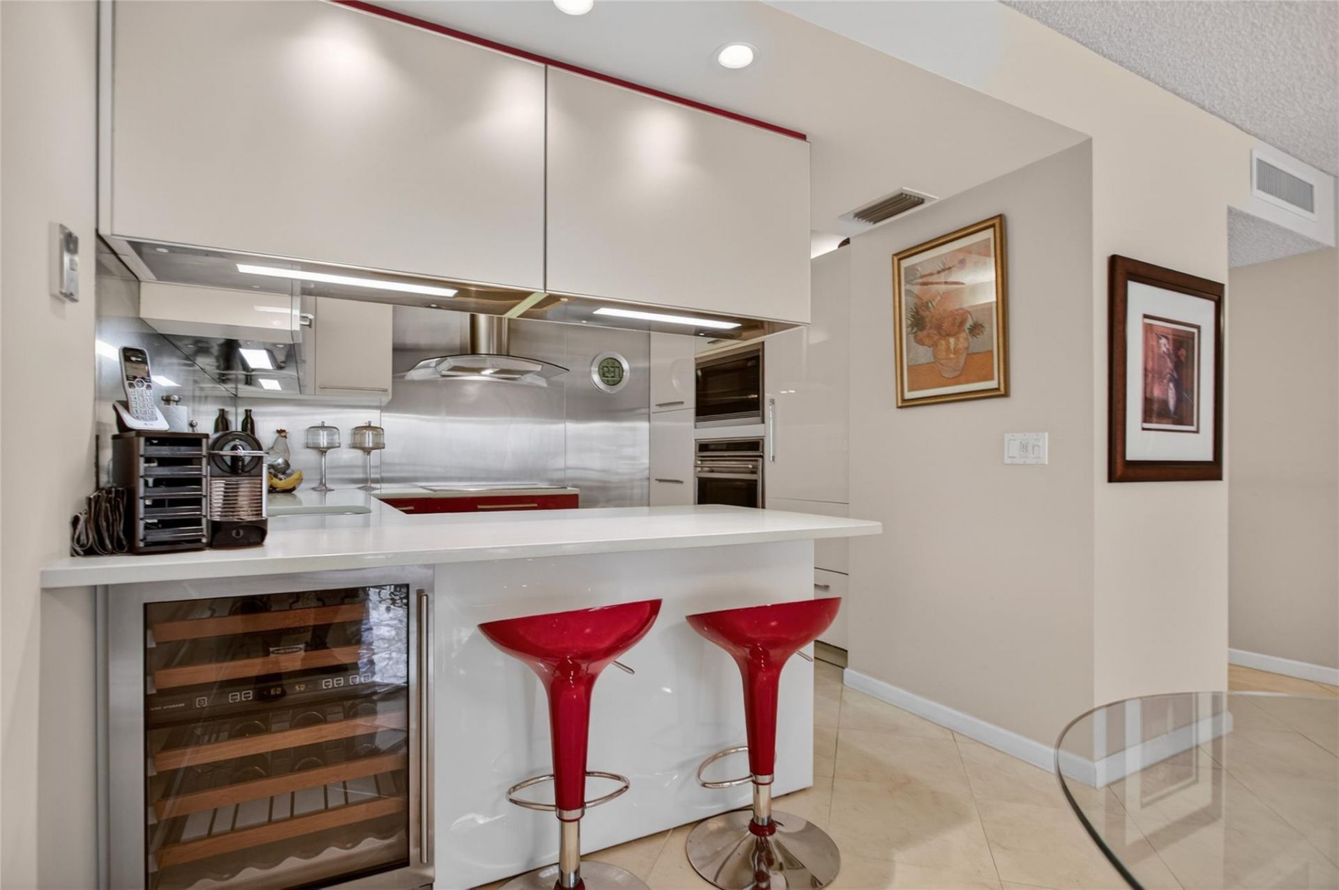 9001 Jacaranda Lane, Unit 201, Plantation, FL 33324 Photo