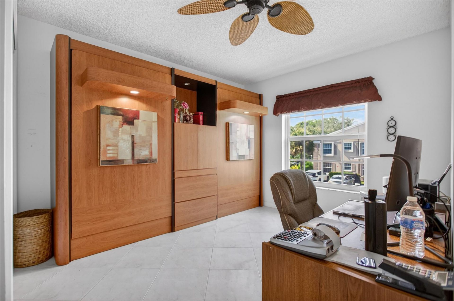 9001 Jacaranda Lane, Unit 201, Plantation, FL 33324 Photo