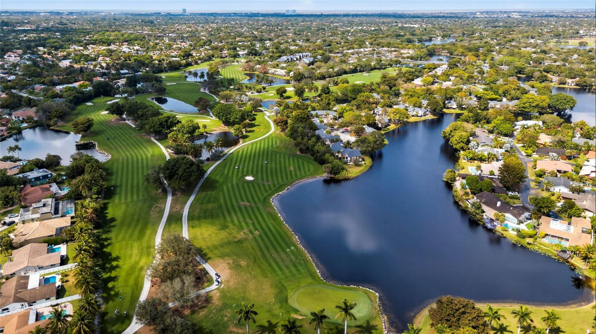 9001 Jacaranda Lane, Unit 201, Plantation, FL 33324 Photo