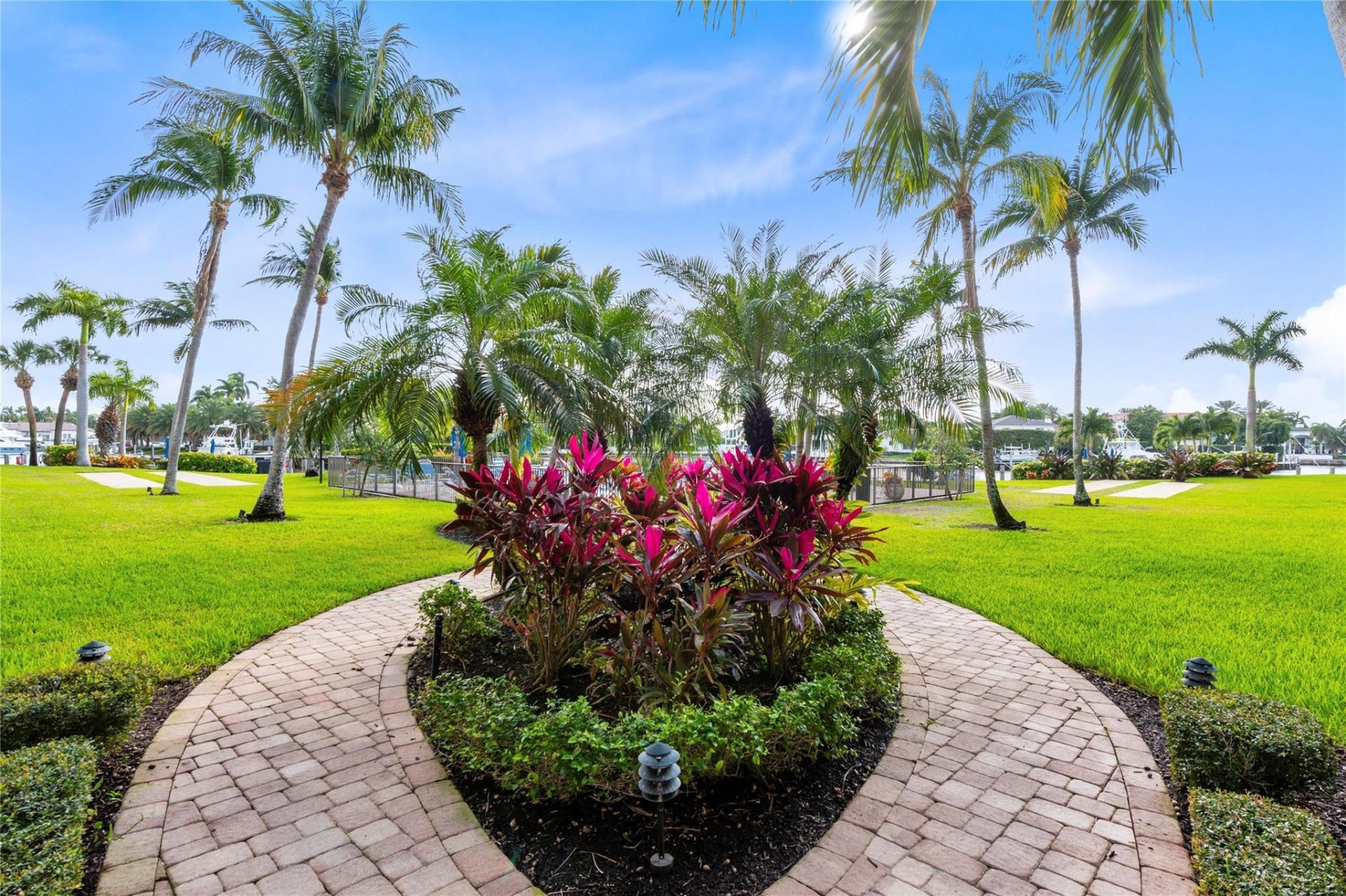 400 N Federal Highway, Unit 408, Deerfield Beach, FL 33441 Photo