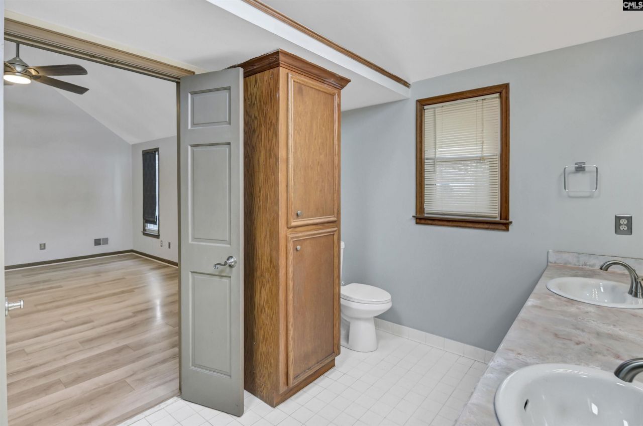 416 Pin Oak Drive Photo 17